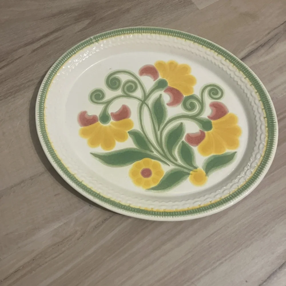 Franciscan‎ Earthenware Maypole 14.25